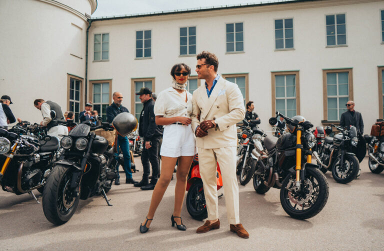 Distinguished gentlemans ride vespa super